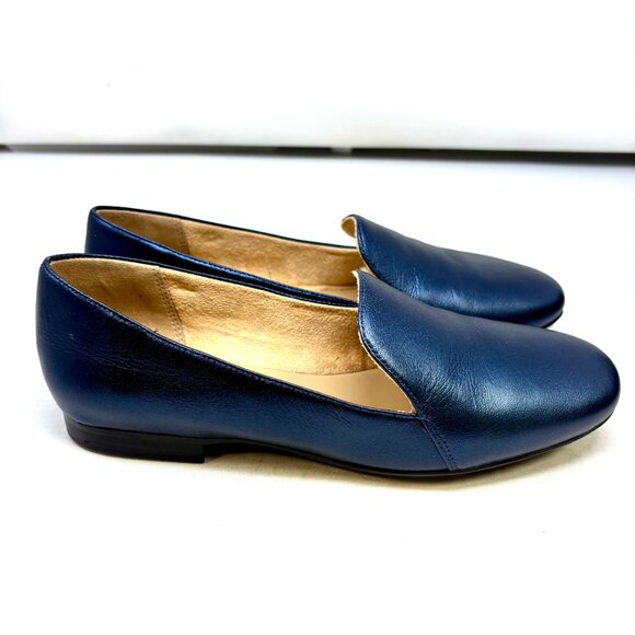 Naturalizer Emiline Inky Navy Women's Loafer - Picture 1 of 3